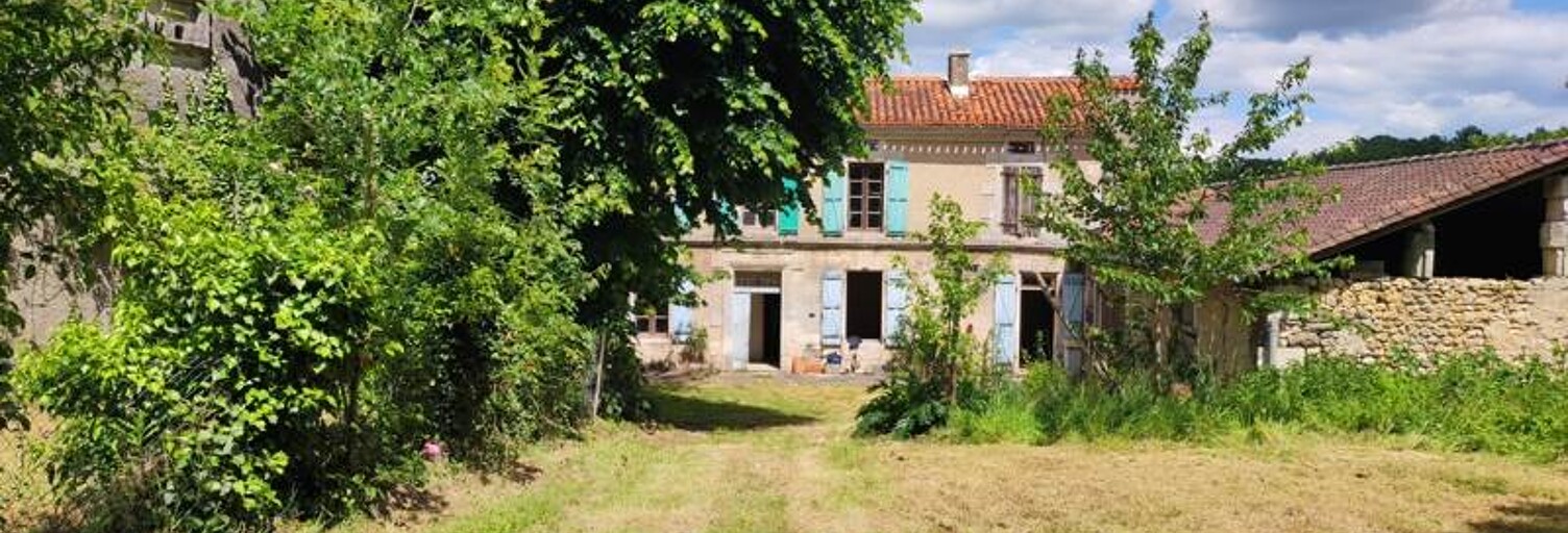 Maison 4 Pièces 132 m² à vendre à Chadurie (16250)