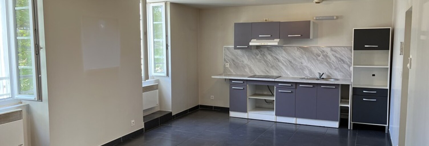 Immeuble   m² à vendre à Saint-Sever (40500)
