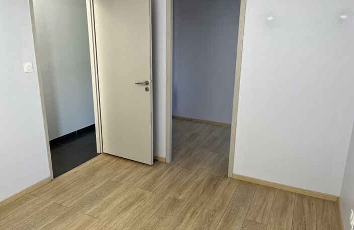 Vente immeuble   Saint-Sever (40500) — photo 5