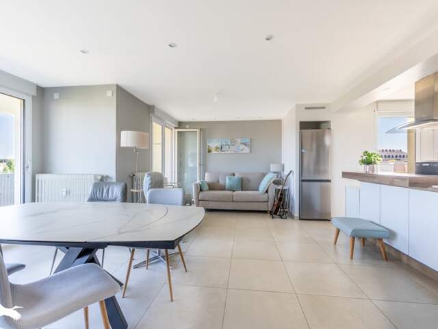 Appartement de 4 pièces principales — photo du bien