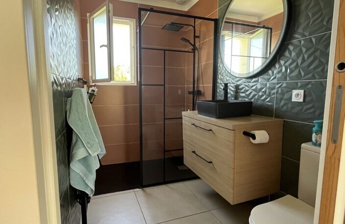 Contemporaine de 5 pièces principales — photo 4