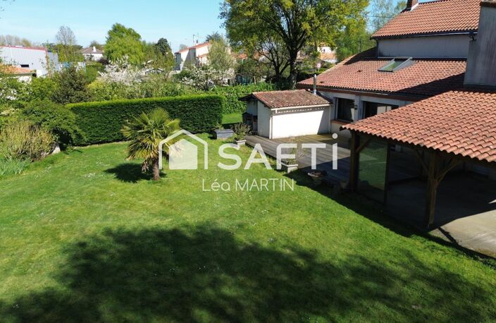 Longère avec dépendances de 200m2 - 7 pièces — photo 2