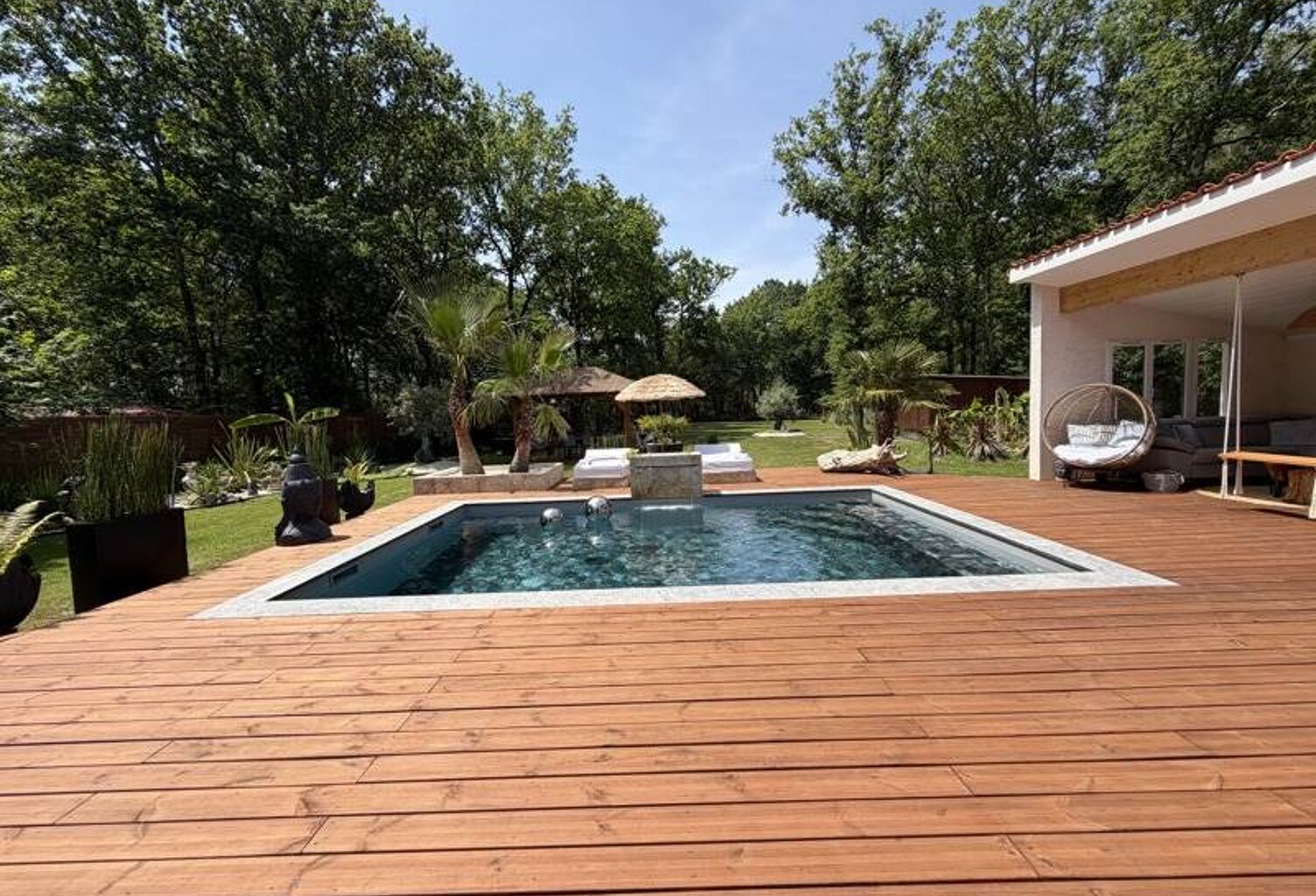 Contemporaine de 5 pièces principales — photo 1