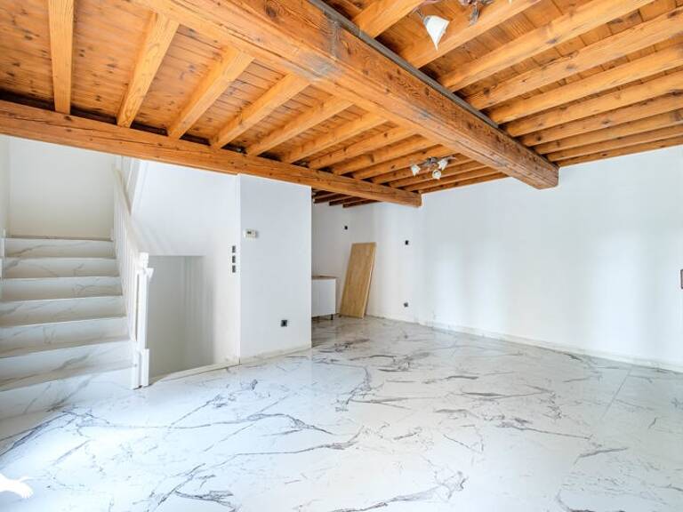 Maison de ville de 3 pièces principales — photo 1