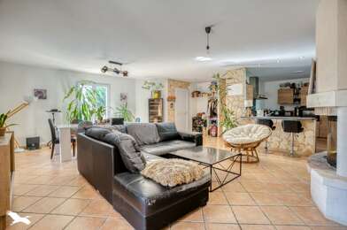 Maison 7 pièces 299000 €