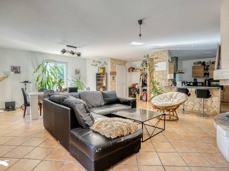 Villa de 7 pièces principales — photo 1