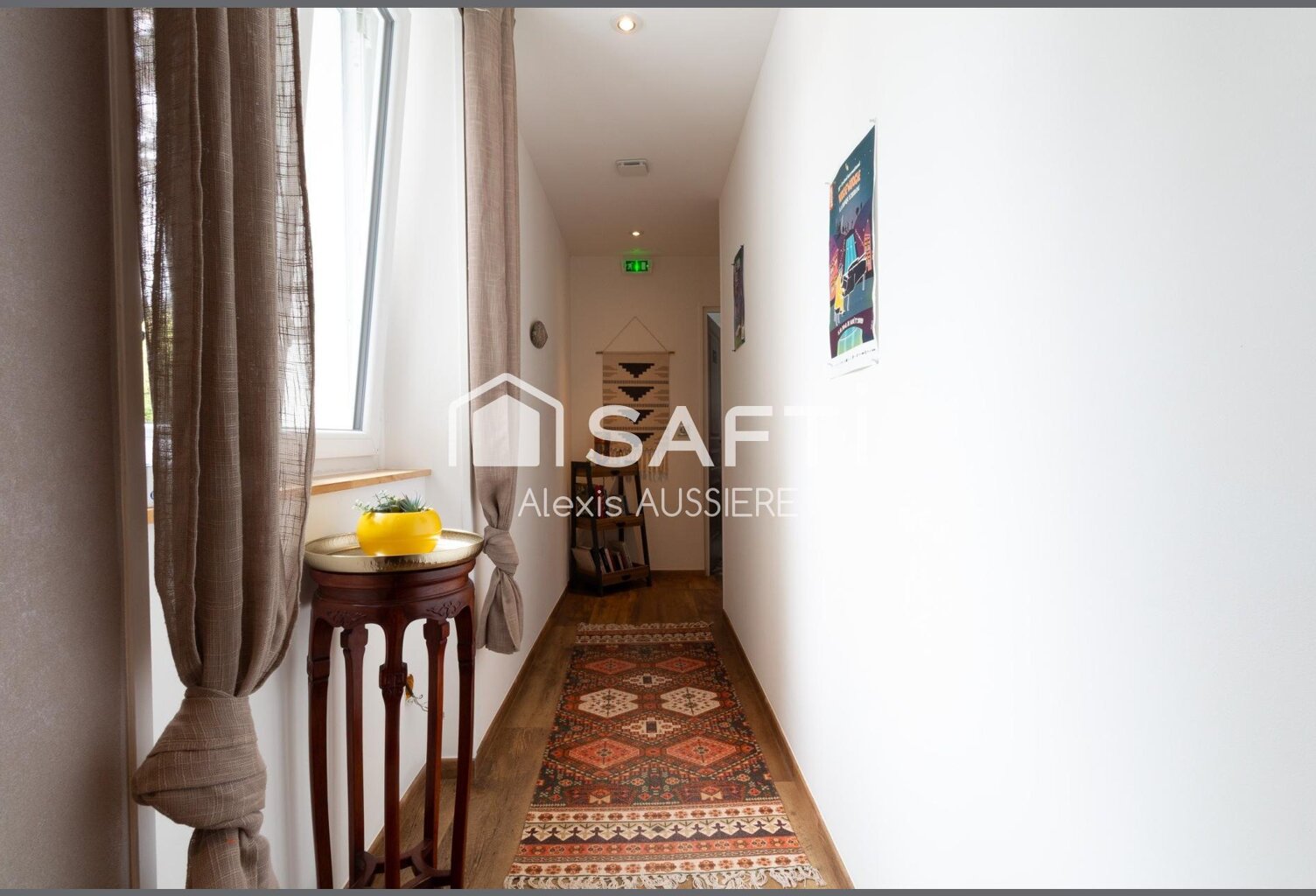 MAISON DE 385 M2 PARC ARBORE DE 4700 M2 — photo 1