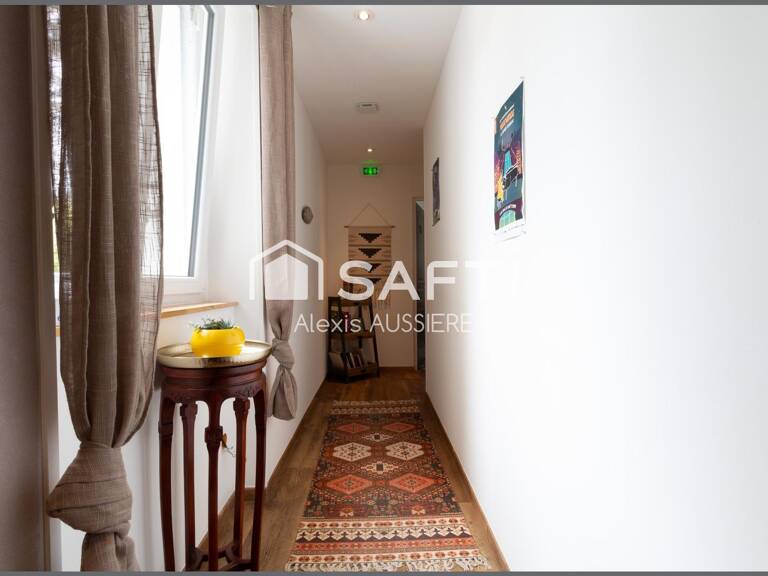 MAISON DE 385 M2 PARC ARBORE DE 4700 M2 — photo 1