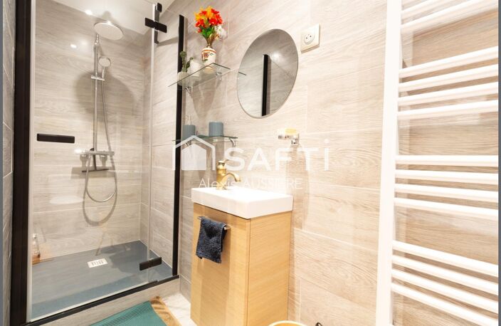 MAISON DE 385 M2 PARC ARBORE DE 4700 M2 — photo 4