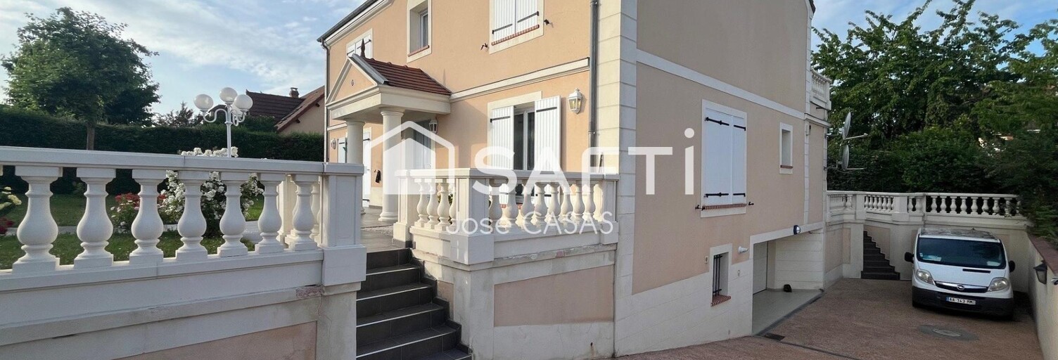 Maison 8 Pièces 260 m² à vendre à Val-de-Reuil (27100)