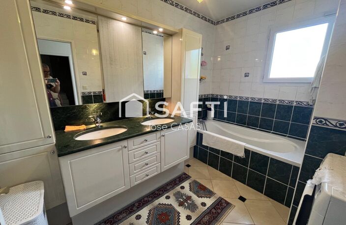 Maison 8 pièces  -  260 m2 — photo 3