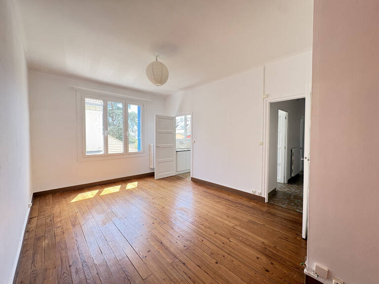 Appartement  T2 60 m2  à deux pas du Théatre — photo 1
