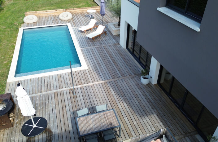 Maison d'Architecte Contemporaine   Coup de Coeur à 4 km de M — photo 3