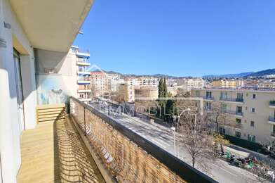 Appartement 3 pièces 389000 €