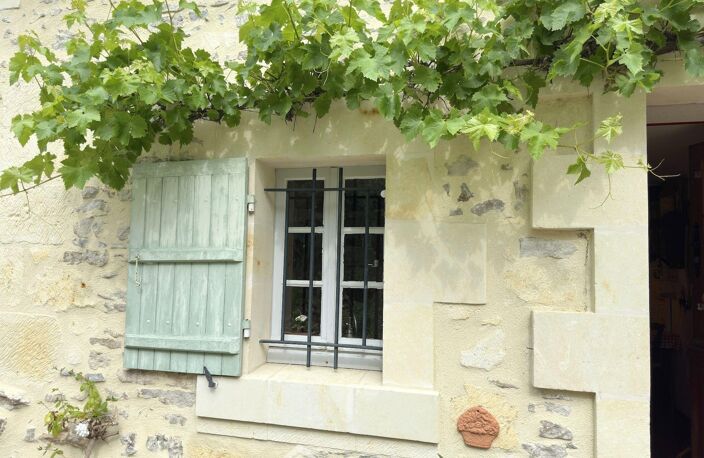 Maison - 198m² - Blaison-Saint-Sulpice — photo 2
