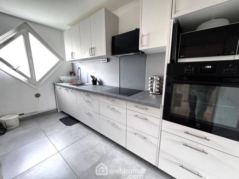 Maison - 87m² - bondoufle — photo 1