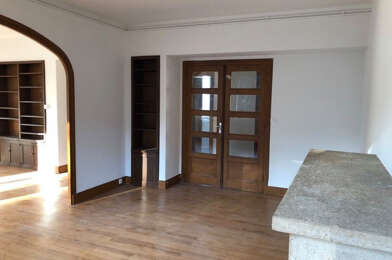 Appartement 5 pièces 790 €