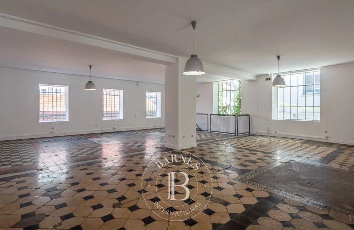 Lyon 7ème - Ancien local réhabilité de 243,65 m² - Esprit Loft - Usage mixte — photo 5