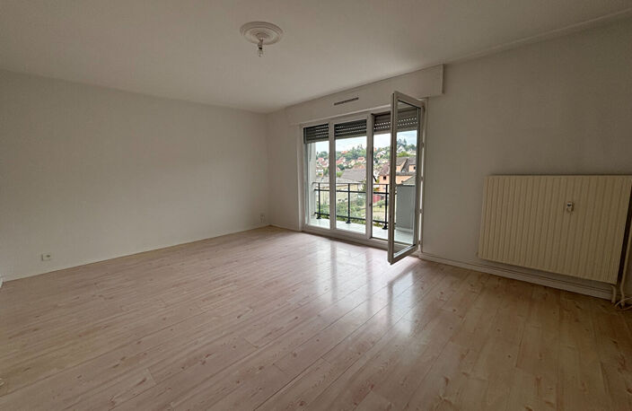 THANN : appartement de 3 pièces (69 m²) à vendre — photo 2