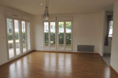 Appartement 3 pièces 830 €