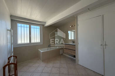 Appartement 3 pièces 1230 €