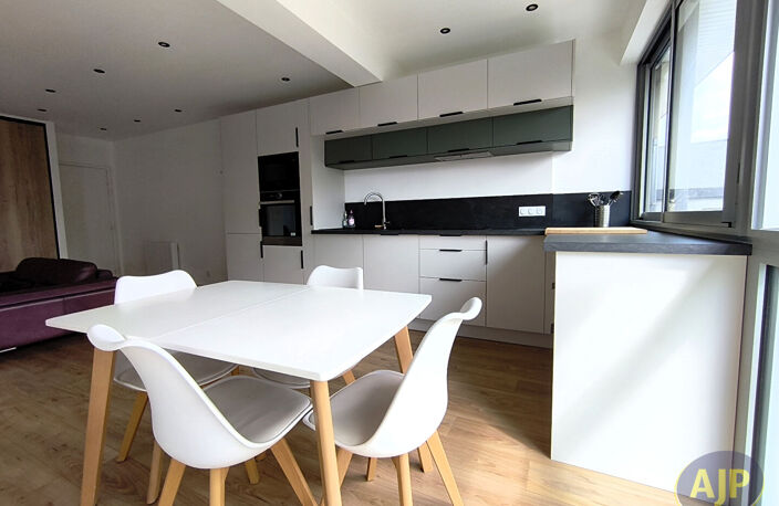Appartement T4 77.82 m², L'Hermitage — photo 4