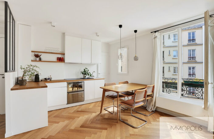 Coup de coeur assuré : magnifique 2 pièces entièrement rénové avec ascenseur — photo 2