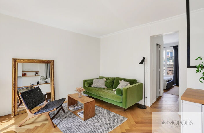 Coup de coeur assuré : magnifique 2 pièces entièrement rénové avec ascenseur — photo 4
