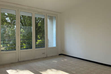 Appartement 4 pièces 1110 €