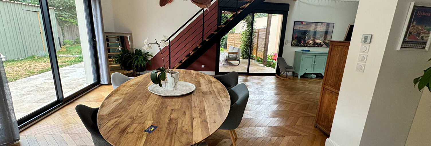Maison 7 Pièces 200 m² à vendre à Pessac (33600)