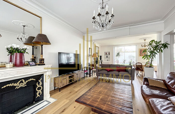 A vendre à Bordeaux Belle maison rénovée aux  prestations de qualité — photo 3