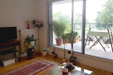 Appartement 3 pièces 835 €