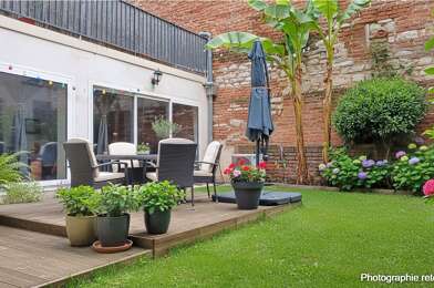 Immeuble  396800 €