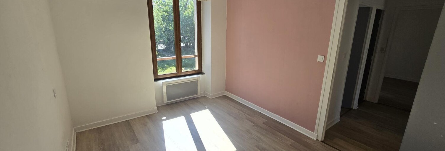 Appartement 3 Pièces 59 m² à louer à Saint-Pierre-de-Mésage (38220)