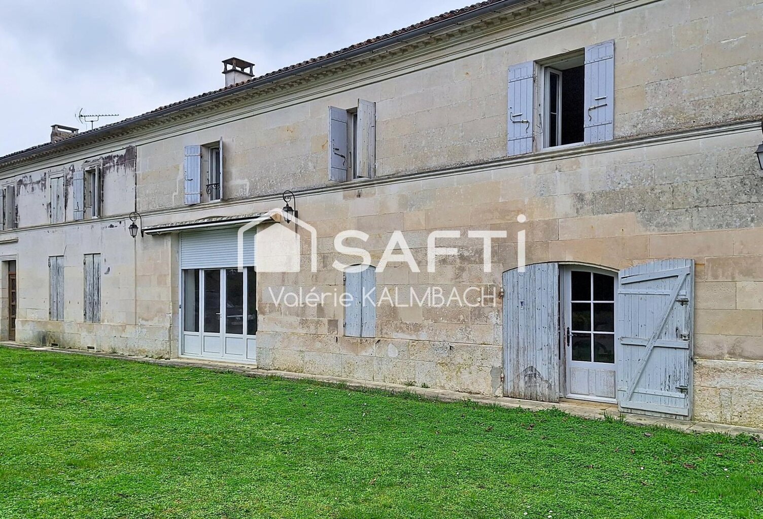 Belle propriété de caractère à rénover — photo 1