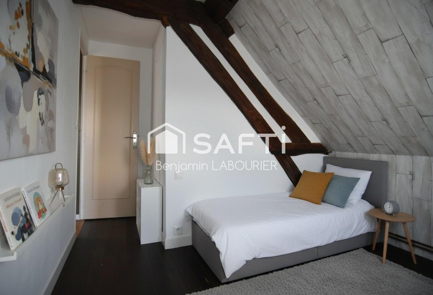 Duplex de caractère avec vue sur la Tour de l'Horloge — photo 1