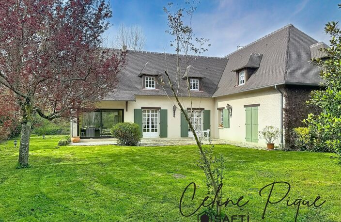 Maison de 9 pièces avec grand jardin, bois et rivière — photo 4