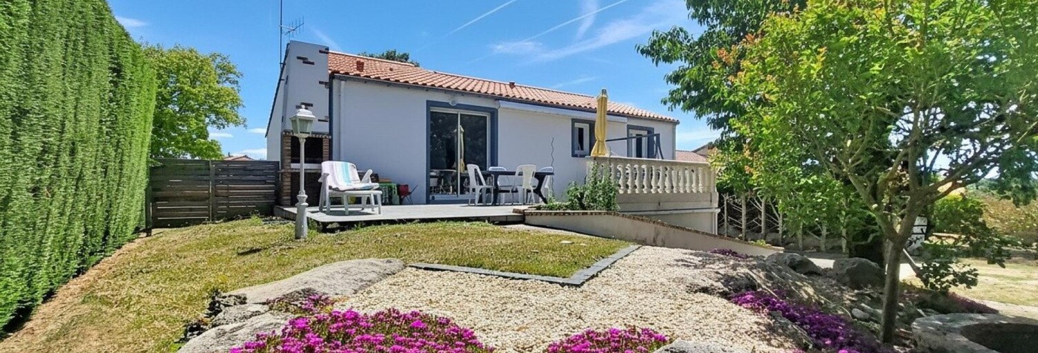 Maison 6 Pièces 110 m² à vendre à Mortagne-sur-Sèvre (85290)