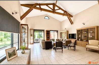 Maison 5 pièces 599000 €