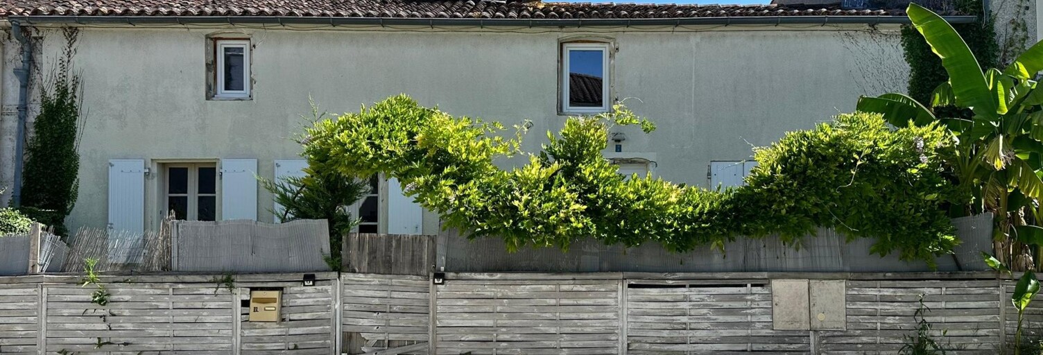 Maison 4 Pièces 117 m² à vendre à Les Gonds (17100)