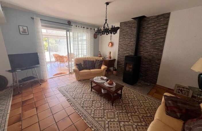maison 5 pices 3 chs veranda, terrain 1986m² — photo 3