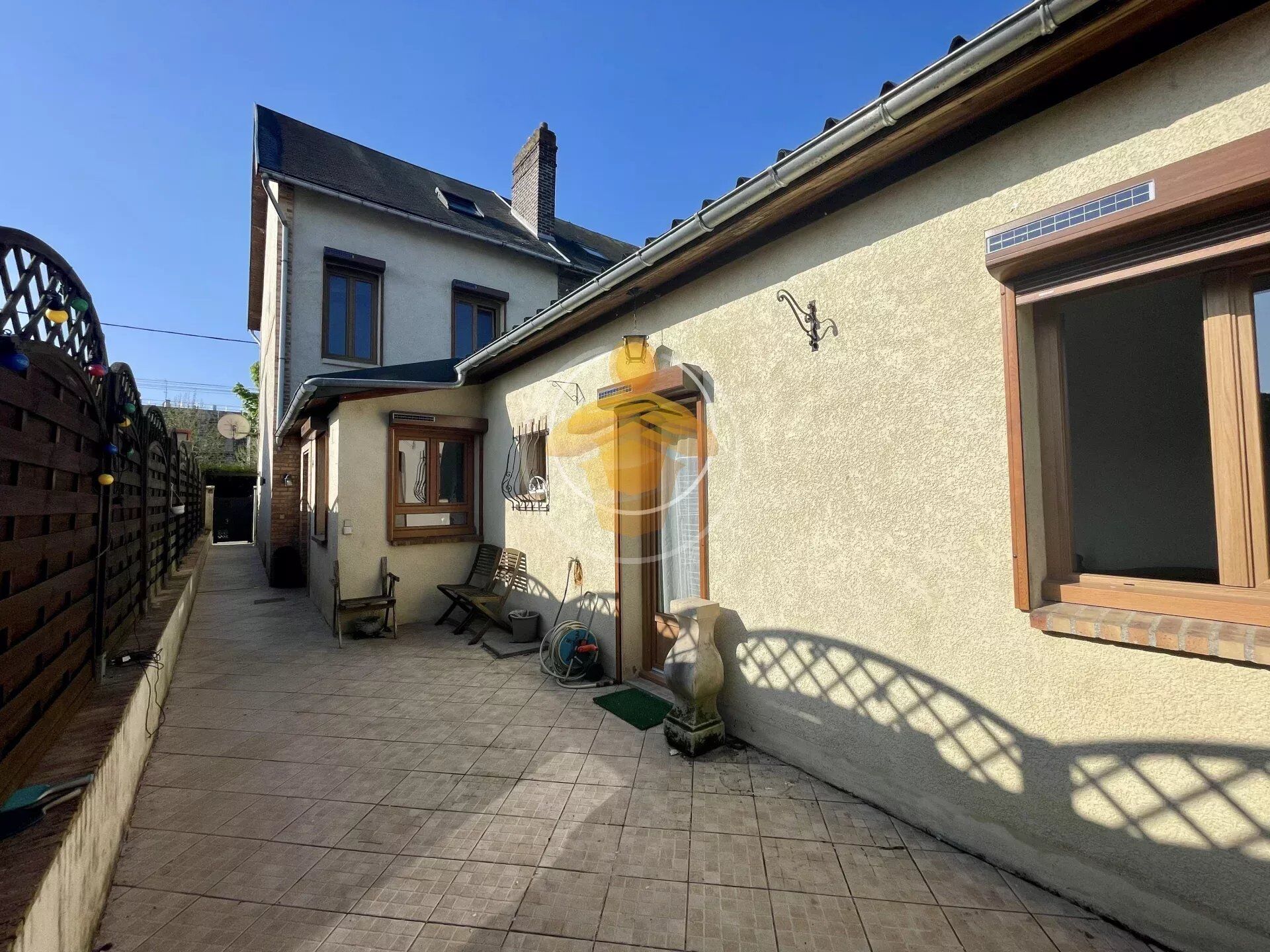 Maison 6 pièces 140 m² · à Tergnier · 140 m² · 163 900 €