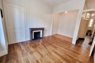 Appartement 2 pièces 627 €