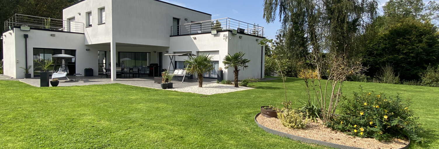 Maison 8 Pièces 235 m² à vendre à Saint-Pol-sur-Ternoise (62130)