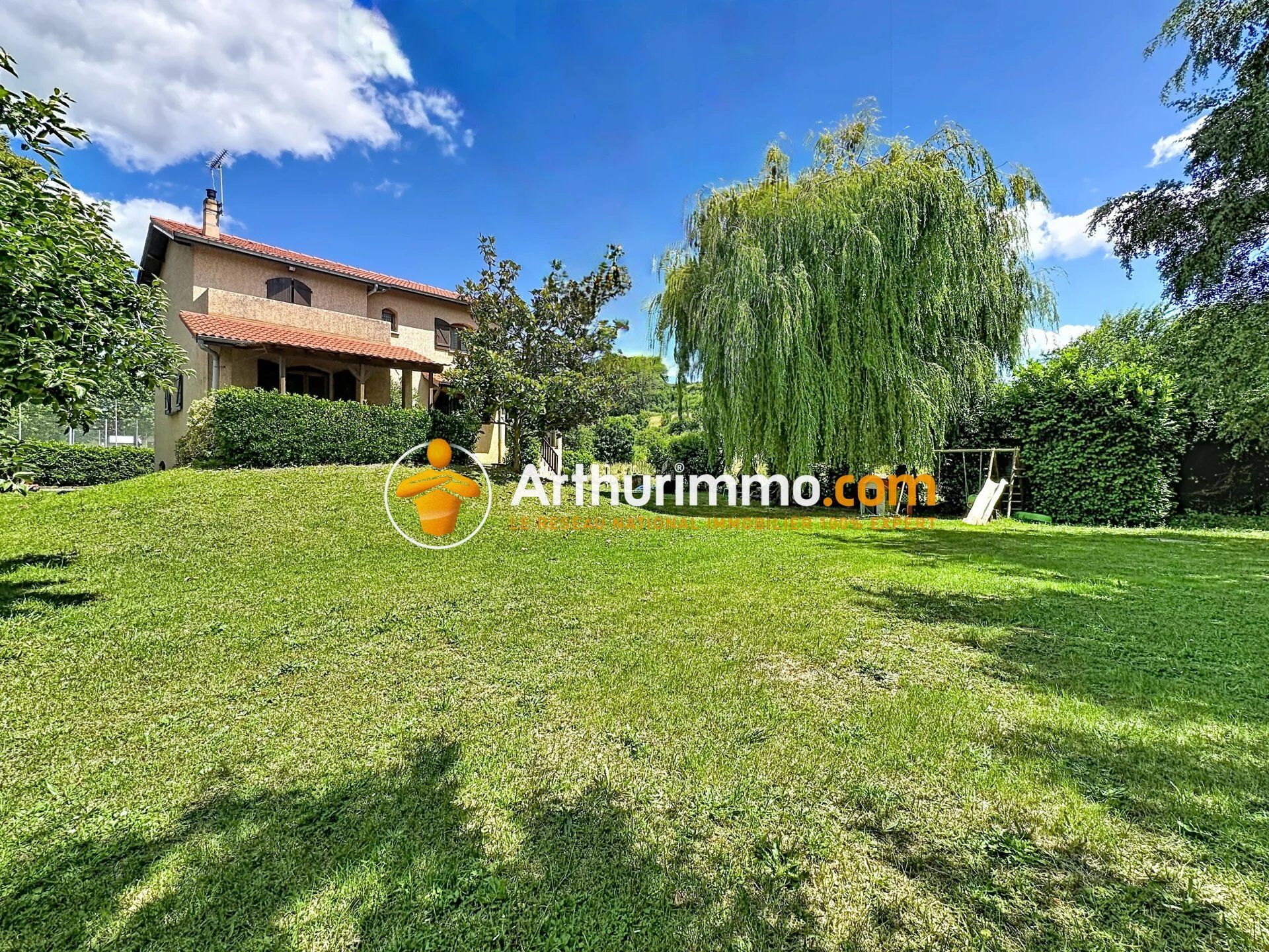 Maison 5 pièces 122 m² · à Roche · 122 m² · 395 000 €