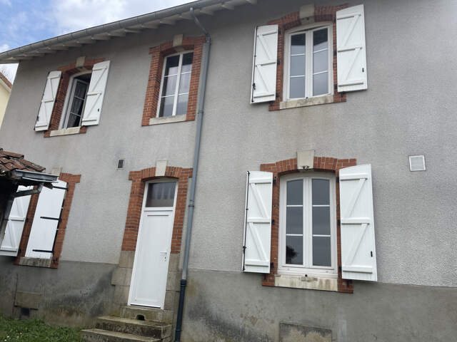 Panazol Immeuble à rénover — photo du bien
