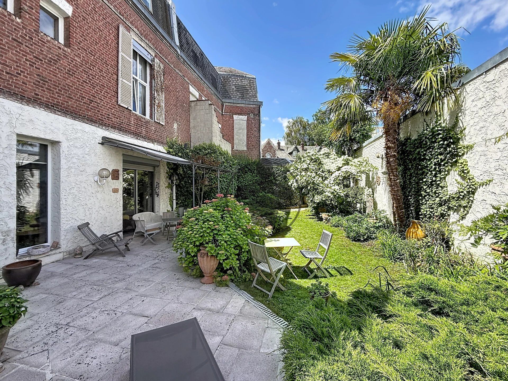 Maison 8 pièces 252 m² · à Saint-Quentin · 252 m² · 343 000 €