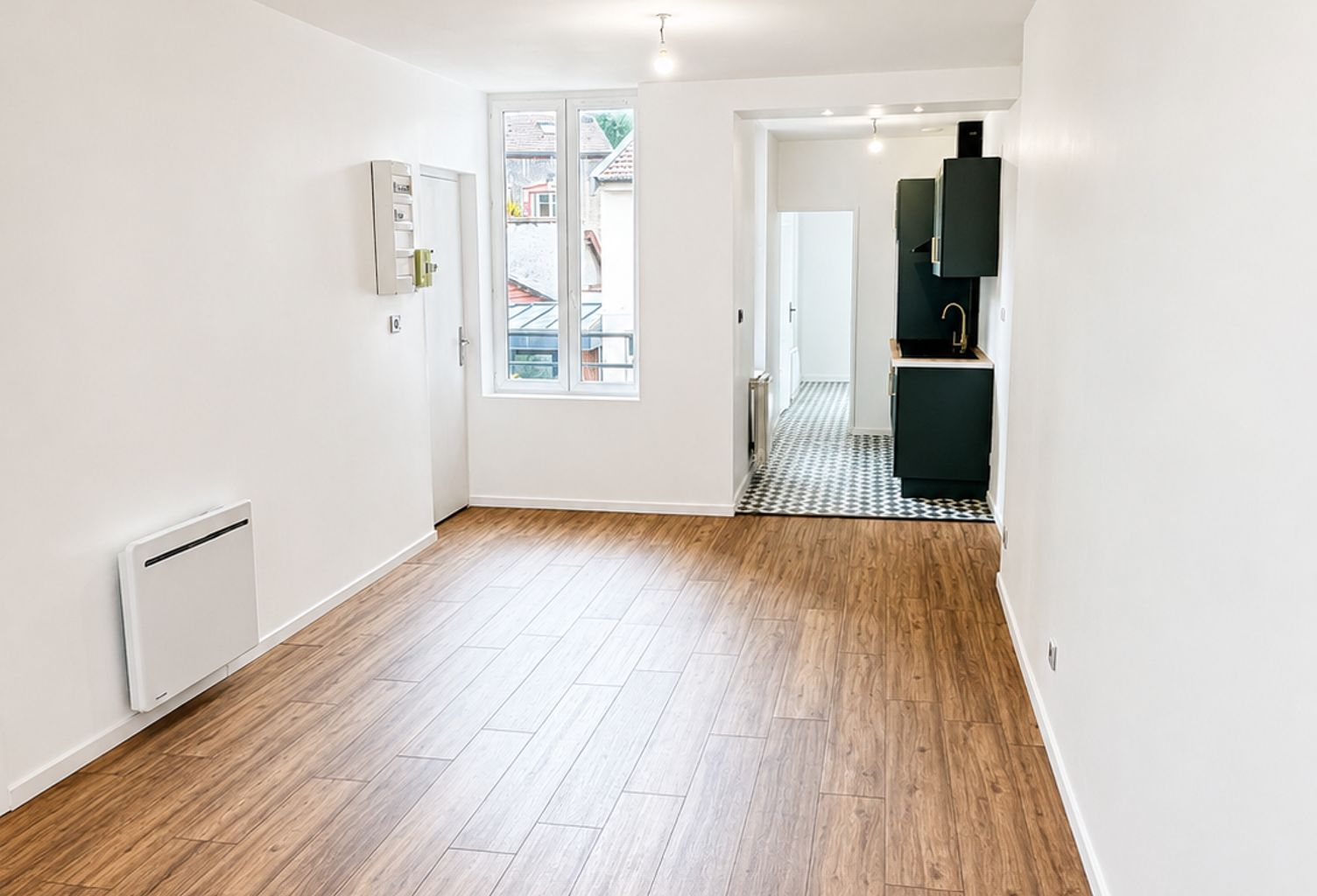 Reims secteur Saint-Thomas - À vendre   Appartement rénové — photo 1