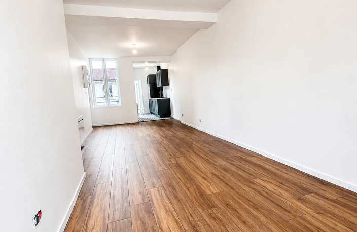 Reims secteur Saint-Thomas - À vendre   Appartement rénové — photo 2