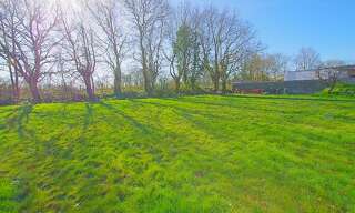 Terrain  697 m² à vendre à Sainte-Foy (85150)